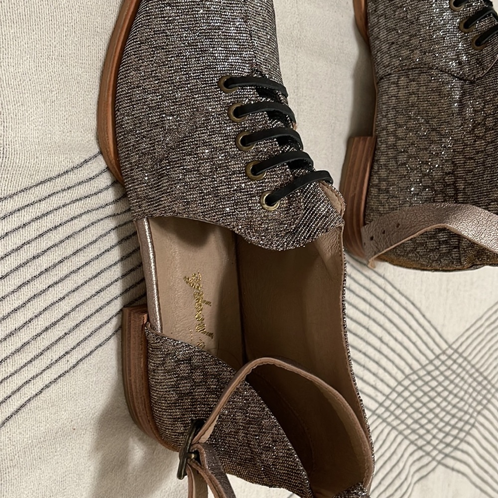 Free PEOPLE LUCCA OXFORD in METALLIC - Picture 7 of 14